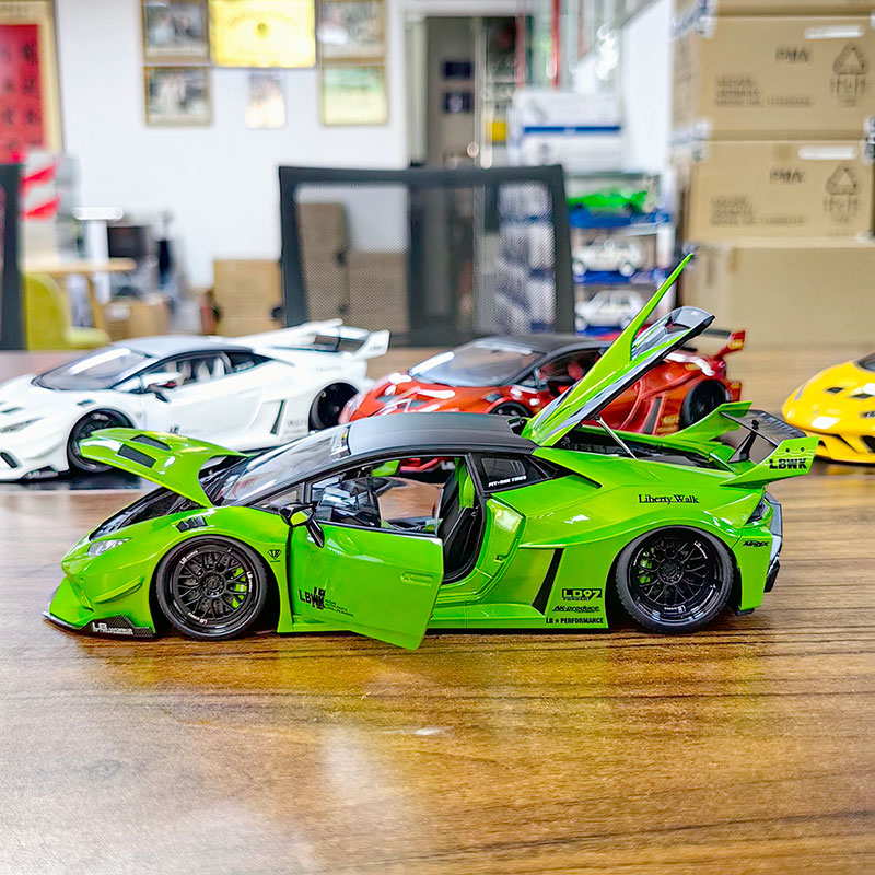 Autoart奥拓 1:18 兰博基尼LIBERTY WALK LB HURACAN GT 汽车模型 - 图1