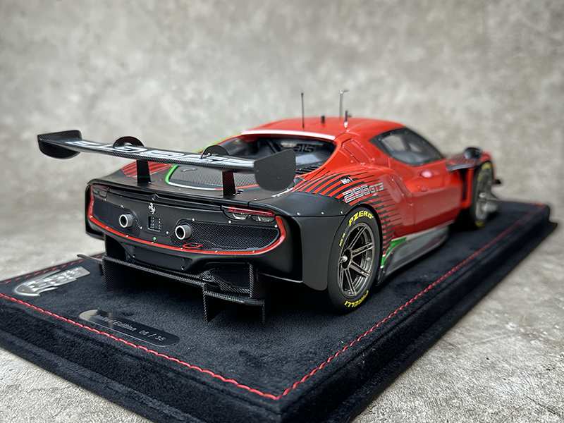 意大利BBR限量1:18 2022法拉利Ferrari 296 GT3仿真树脂汽车模型-图1