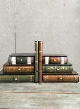 复古欧式风木质仿真书挡