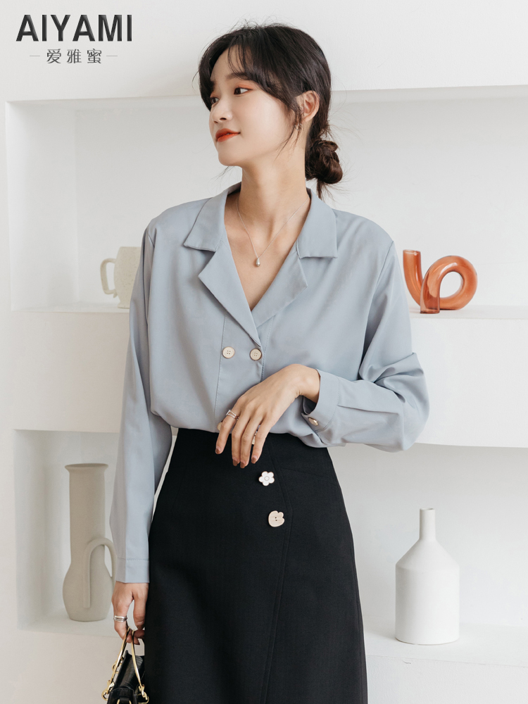 爱雅蜜旗舰店很仙的V领雪纺上衣女遮肚子显瘦洋气白色衬衫女秋长袖设计感超仙0
