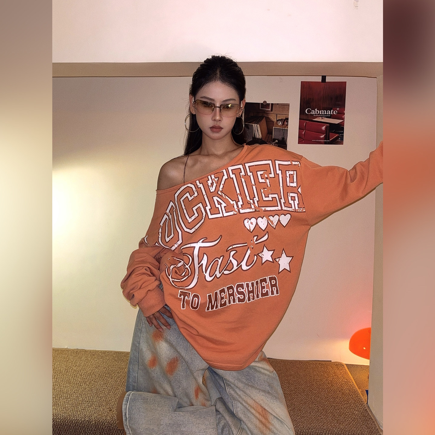 doubled美式复古辣妹斜领字母印花长袖卫衣女宽松露肩上衣打底衫,淘宝优惠券,粉丝福利购,淘宝优惠卷