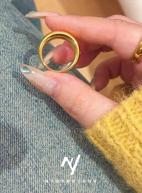 亮面沙金戒指女款泥鳅背素圈指环仿真黄金久不掉色戒指送女友礼物