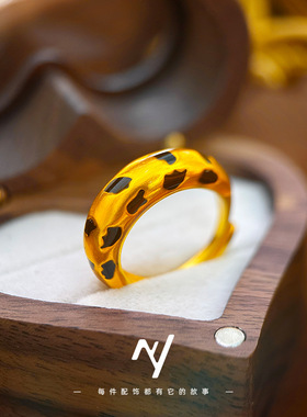 轻奢小众高级感美拉德豹纹海豚背活口沙金女戒指镀金指环新年送礼