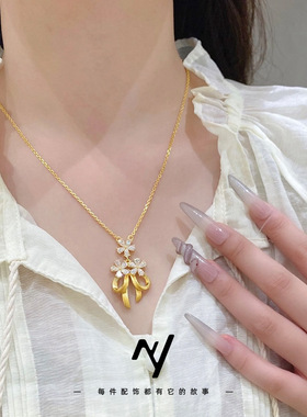 2026新款轻奢小众高级感镶钻锆石拉丝蝴蝶结吊坠锁骨链送女友批发