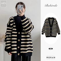 Autumn Winters new retro vintage fashion jacket Women V collar Lazy Bump color striped sweater knit cardiovert blouse