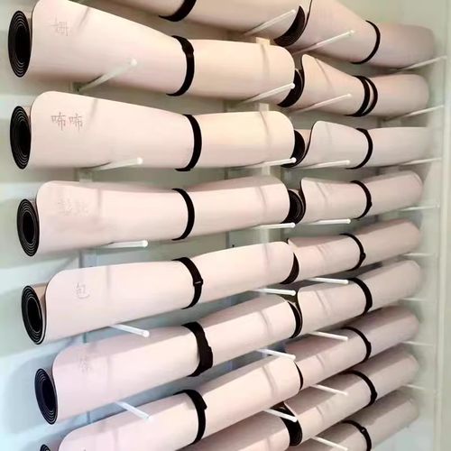 瑜伽馆健身房置物架放瑜伽垫的架子收纳架挂架运动墙面大容量壁挂 - 图1