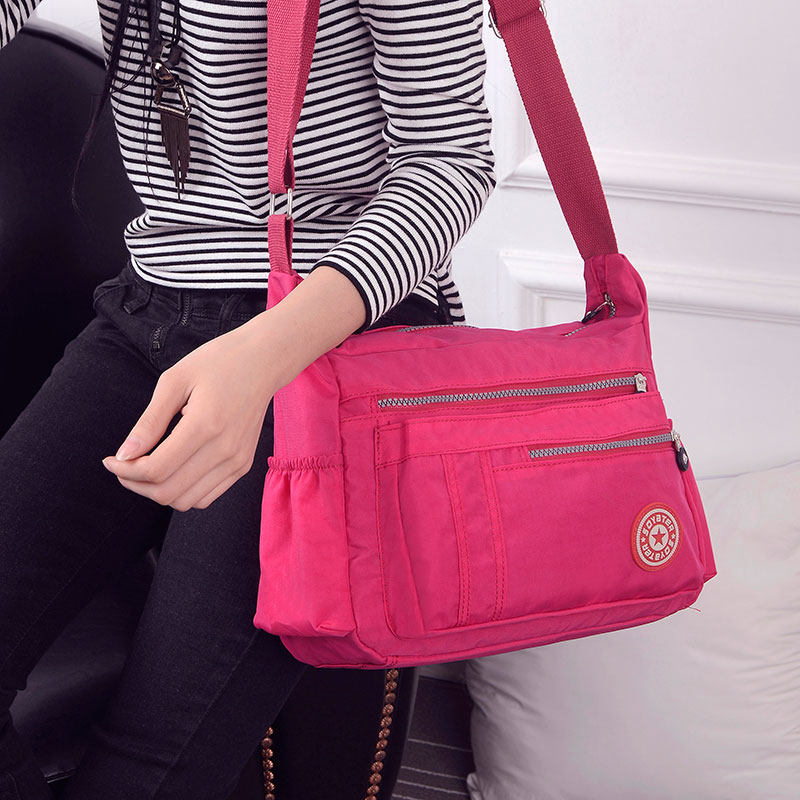 尼龙牛津布中老年女2020妈妈包包 blingring女士包袋