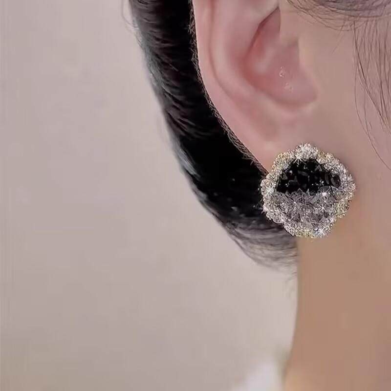 气质黑色渐变水晶方形耳环女轻奢高级感银针耳钉925银针爆款耳饰,淘宝优惠券,粉丝福利购,淘宝优惠卷