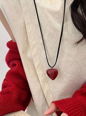 韩国博主同款秋冬高级感爱心配饰