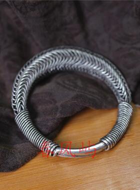 贵州民族风镀银传统手工粗大手镯