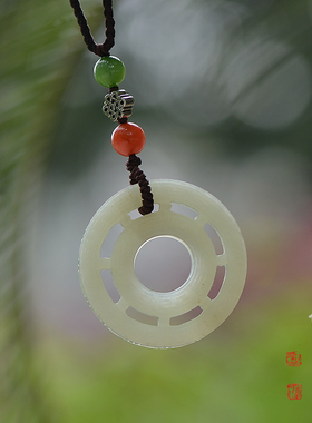 儒匪窝清代和田青白玉轮转心佩