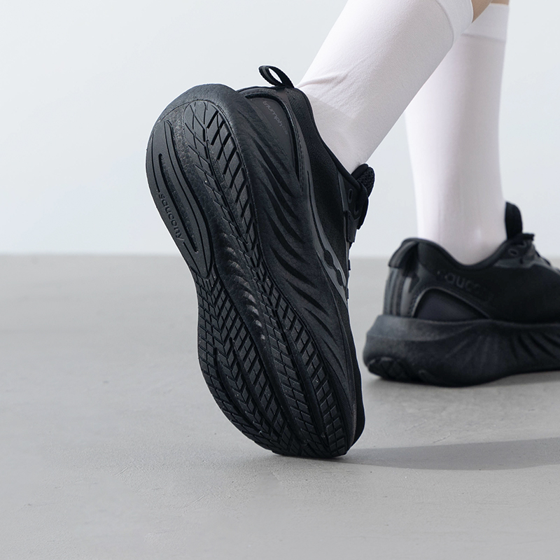 Saucony索康尼女鞋2024春季新款运动鞋轻便跑鞋减震透气跑步鞋