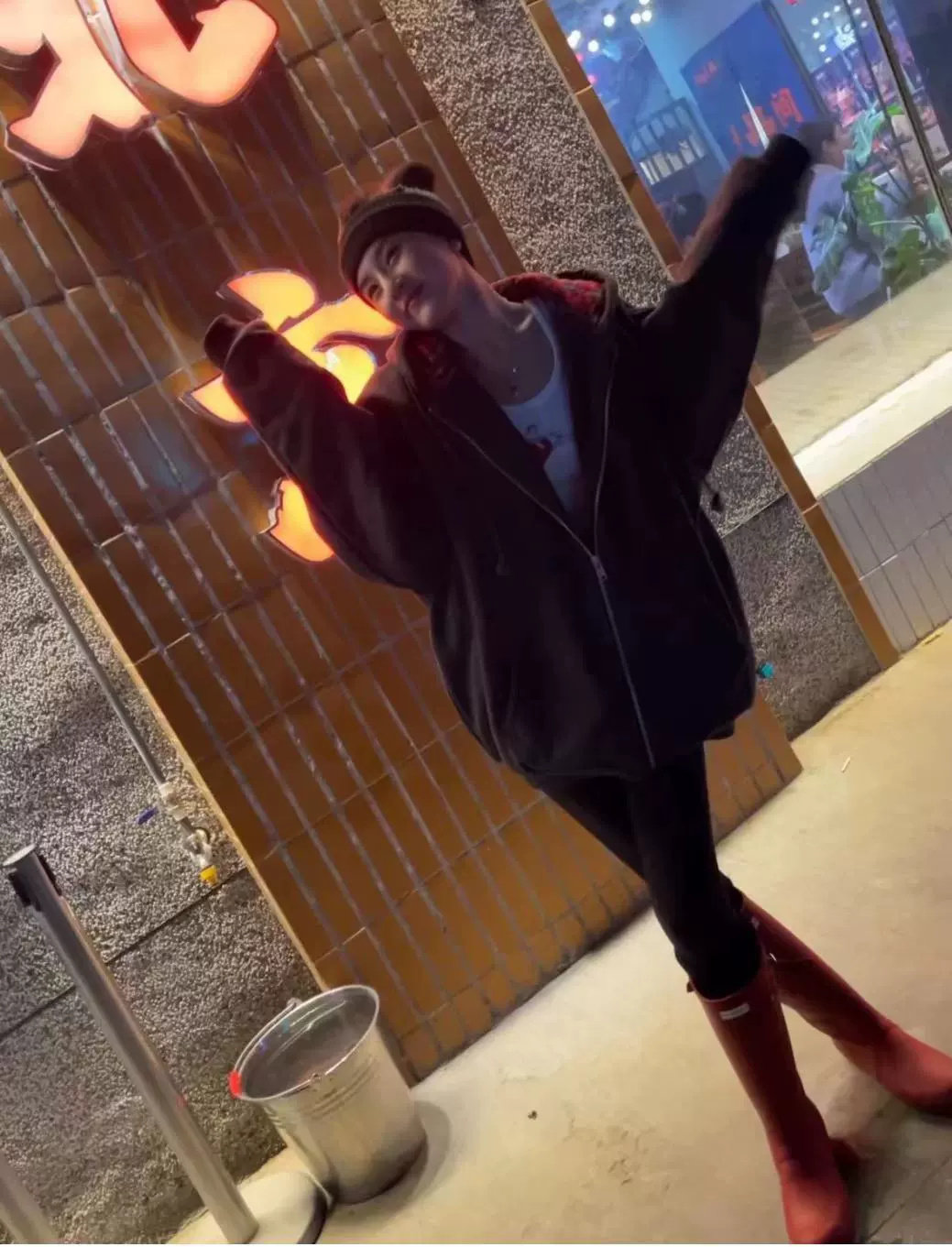 Brandy BM宋祖儿同款内里红格纹连帽夹棉外套bm新款美式保暖棉服,淘宝优惠券,粉丝福利购,淘宝优惠卷