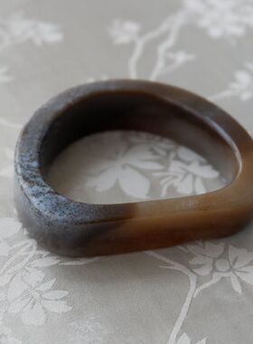 「月半弯」新疆和田玉糖玉特色火龙果半圆异形手镯镯子55～56圈口