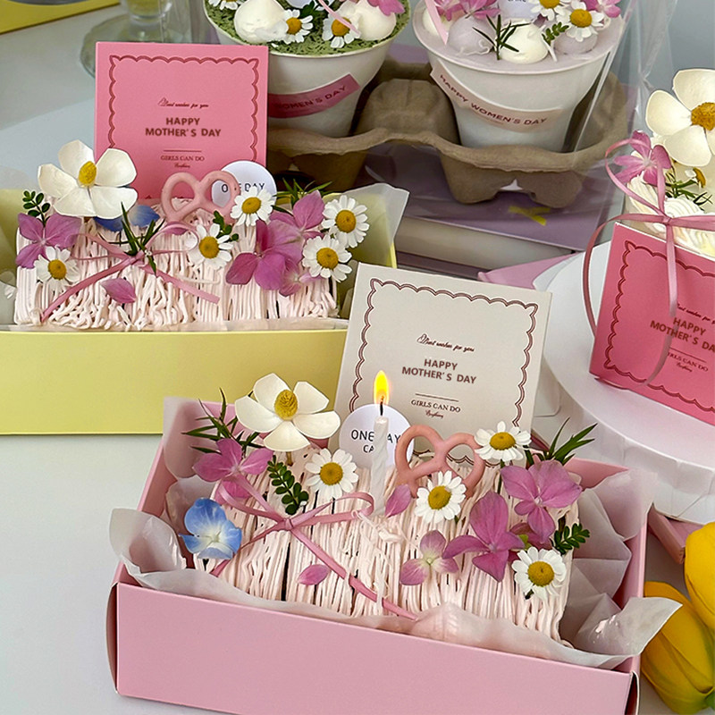 网红母亲节鲜花蛋糕卷毛巾卷甜品盒荔枝手握杯打包袋祝福语贺卡,淘宝优惠券,粉丝福利购,淘宝优惠卷