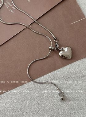 时代潮流!简约银色爱心吊坠项链女轻奢高级感长款春夏气质毛衣链