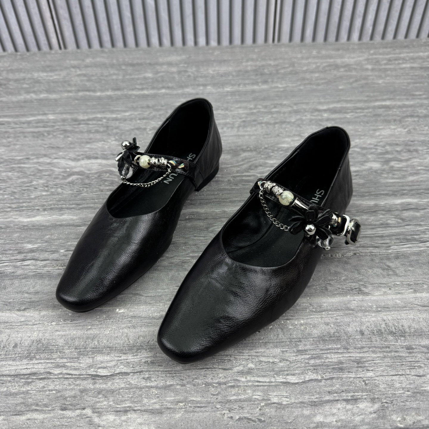 2026春季新款欧货欧洲站复古真皮玛丽珍鞋女一字扣带平底百搭单鞋,淘宝优惠券,粉丝福利购,淘宝优惠卷