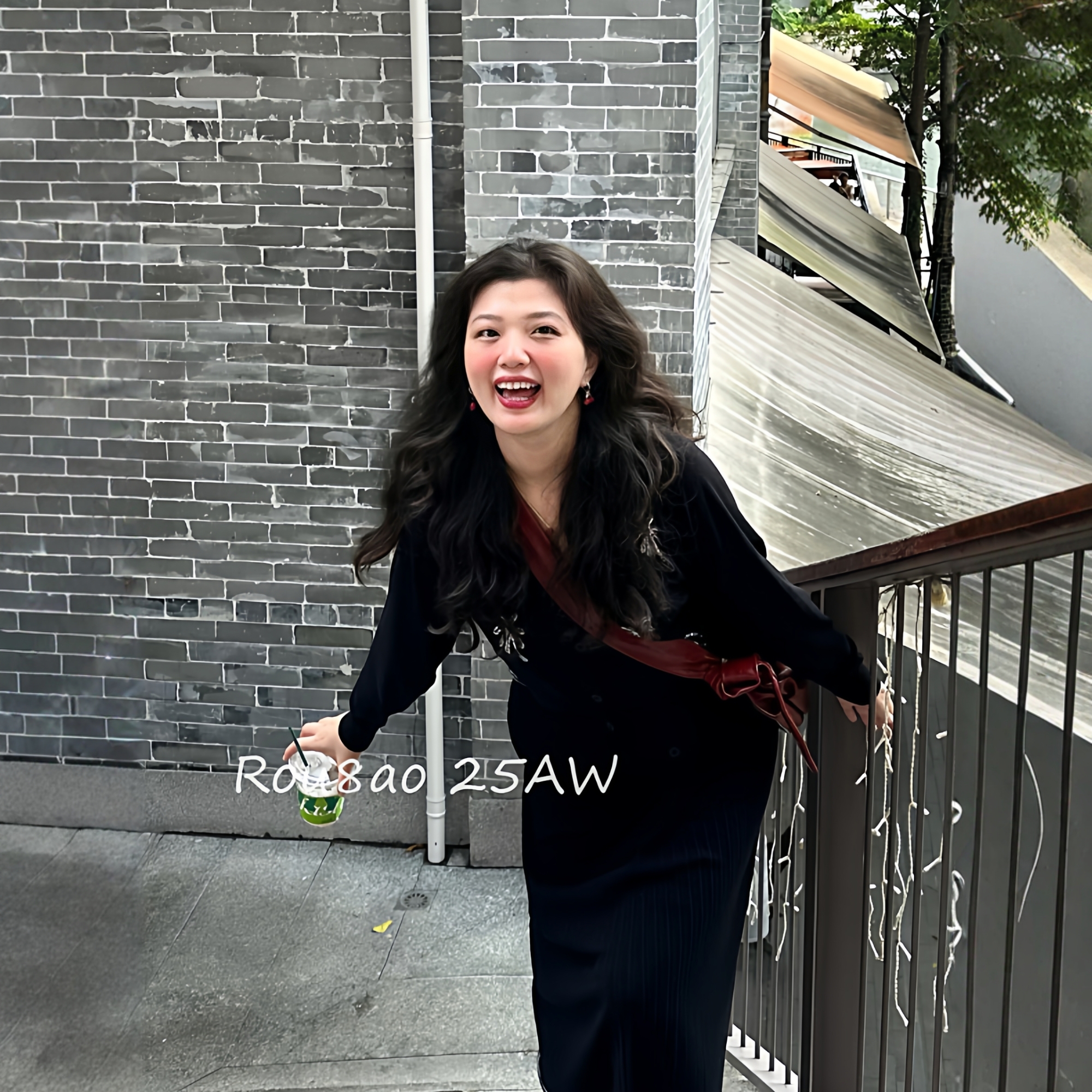 Rou8ao微胖大码女装秋季韩系高级感刺绣亮片开衫高腰半身裙两件套 - 图0