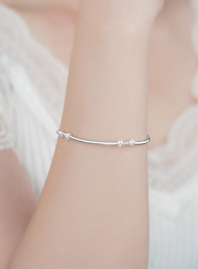 s999足银简约圆珠珍珠手链女秋冬新款法式复古优雅温柔手镯礼物