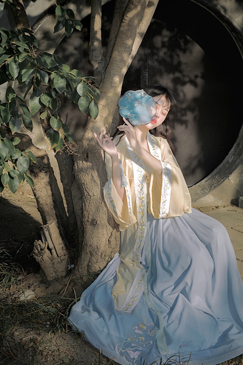 溪浣纱新款汉服【花飞蝶梦】原创正品宋制三件套绣花汉服女春夏款日常0