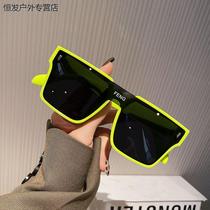 Sunglasses mens trendy punk street slapping sunglasses womens net red models 2023 new avant-garde yellow square sunglasses