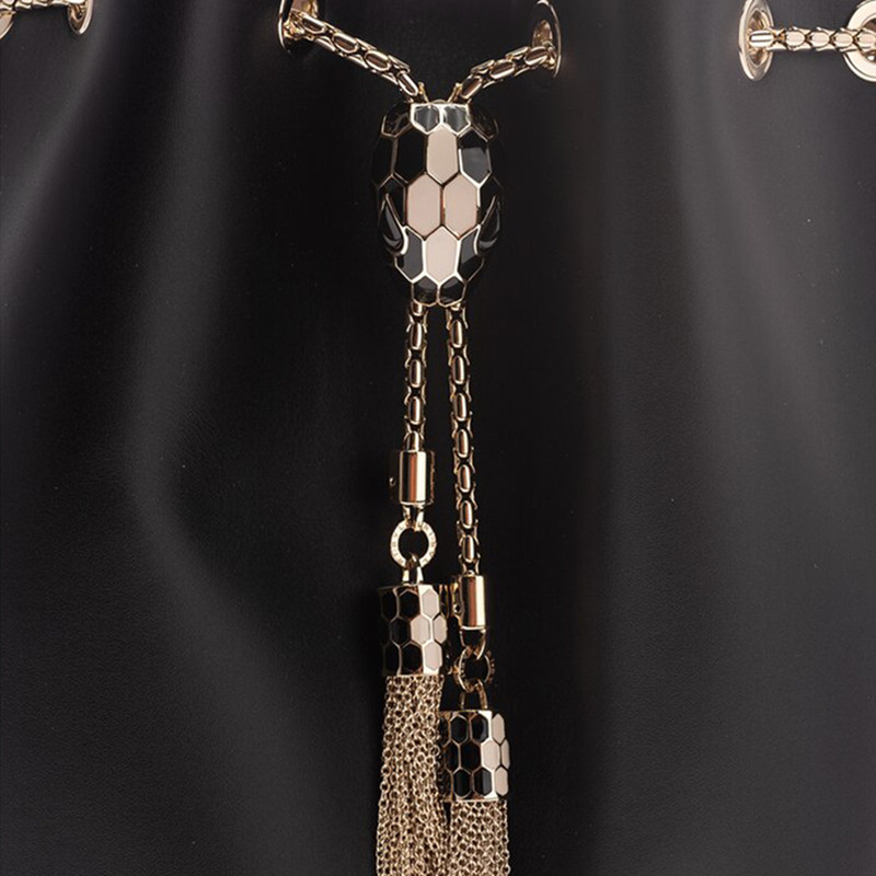 bvlgari /宝格丽流苏蛇头水桶包 奢殿女士包袋