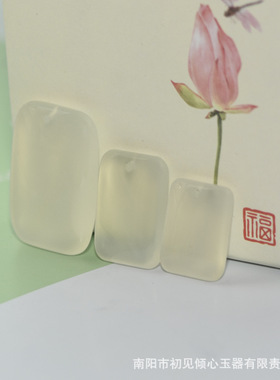 白色项坠玉髓天然男女