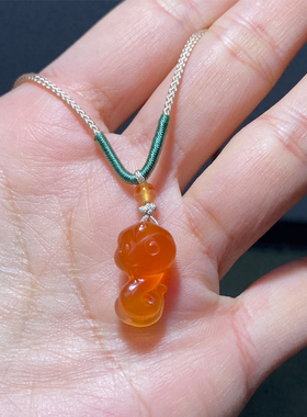 天然玛瑙生肖蛇吊坠配饰项链