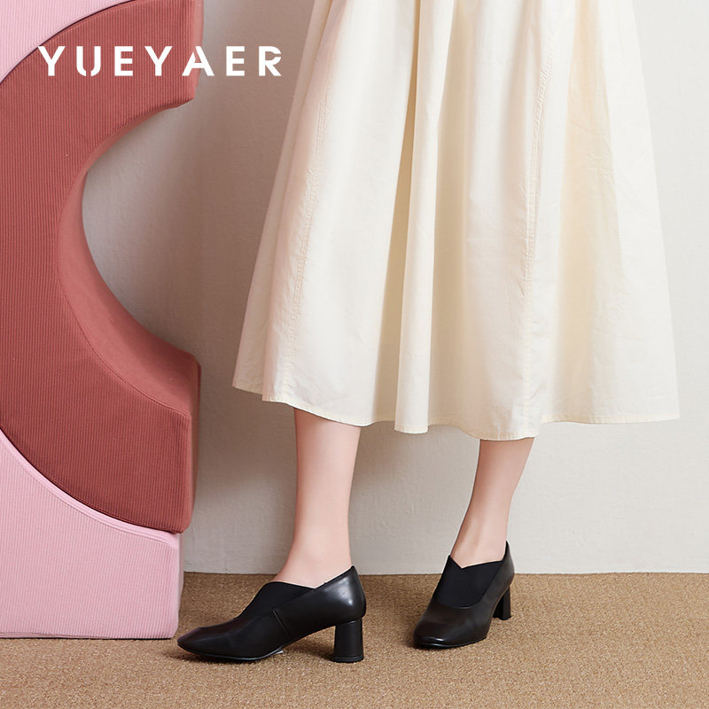 月芽儿2025新款复古风方头粗跟小皮鞋百搭时尚职业通勤深口单鞋女,淘宝优惠券,粉丝福利购,淘宝优惠卷