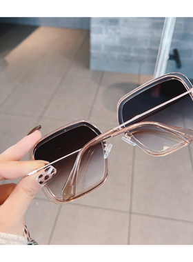 新款加大加宽个性中性街拍韩版