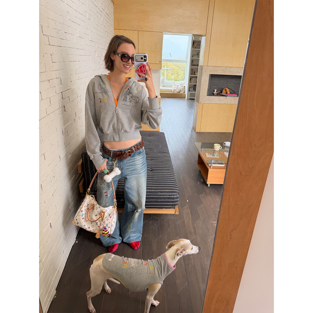 SANCCO letter print sweatshirt, trousers and skirt suit