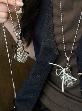 项链网红皮革时尚零钱毛衣链包包简约高级感项饰百搭耳机饰品挂脖