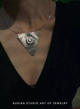 My Jewelry手工錾刻的菊石与表面起伏 银项圈