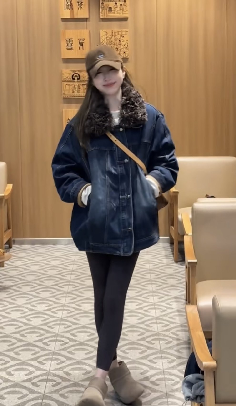 羊卷毛翻领牛仔羽绒服女欧洲站2025冬装新款欧货加厚中长款外套潮,淘宝优惠券,粉丝福利购,淘宝优惠卷