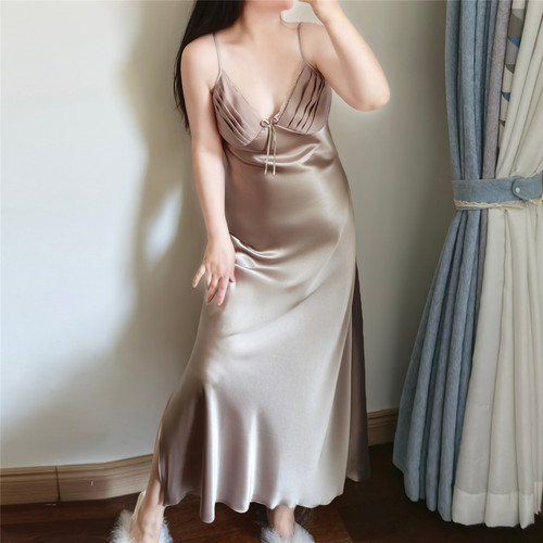 性感睡衣大码女胖mm春夏冰丝高级感加肥加大纯欲吊带睡裙没胸垫a - 图0