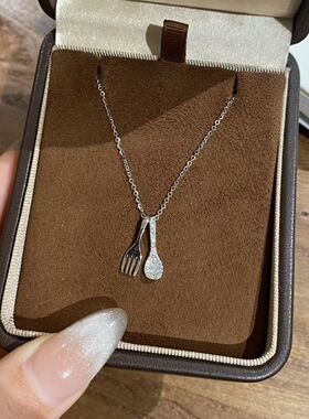 S925纯银勺子项链女轻奢小众设计感锁骨链高级感百搭通勤颈链