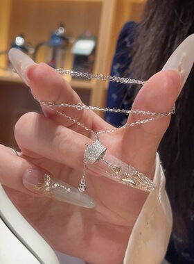 S925纯银一锤定音项链女轻奢小众镶钻财字铜钱吊坠锁骨链生日礼物