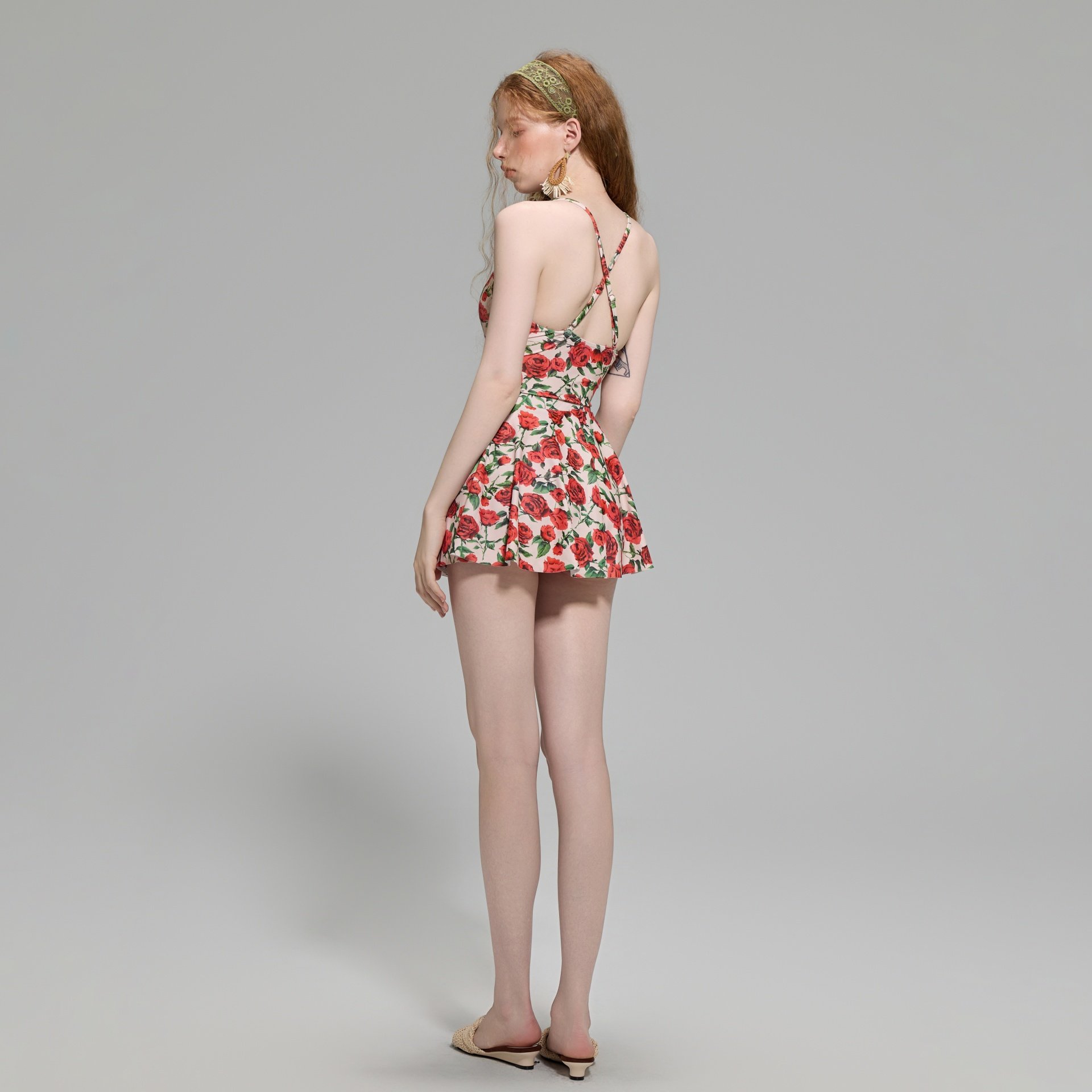 苏拉娜公主新款两件套连体泳衣女保守显瘦遮肚裙式法式泡温泉泳装,淘宝优惠券,粉丝福利购,淘宝优惠卷