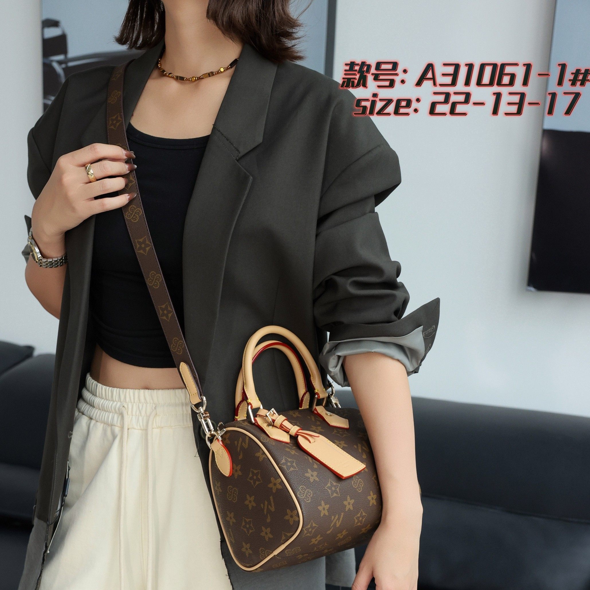 原创轻奢老花枕头包女包2026新款高品质波士顿包时尚洋气百搭单肩,淘宝优惠券,粉丝福利购,淘宝优惠卷