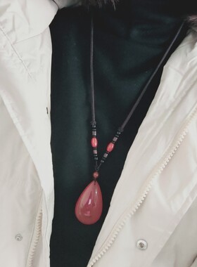 二代老蜜蜡挂坠女百搭时尚项链