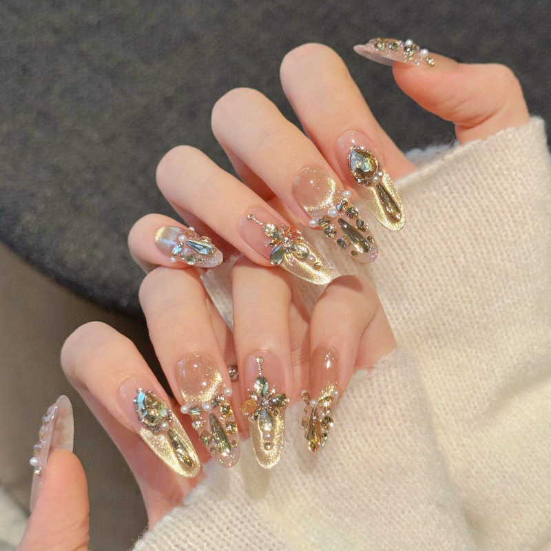 温柔显白轻奢纯手工穿戴甲金色闪粉水钻珍珠可拆卸高级感美甲甲片,淘宝优惠券,粉丝福利购,淘宝优惠卷