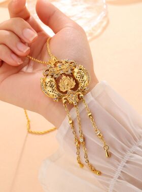 中国风双鱼戏珠项链时尚百搭设计感轻奢锦鲤锁骨链女小众饰品2026