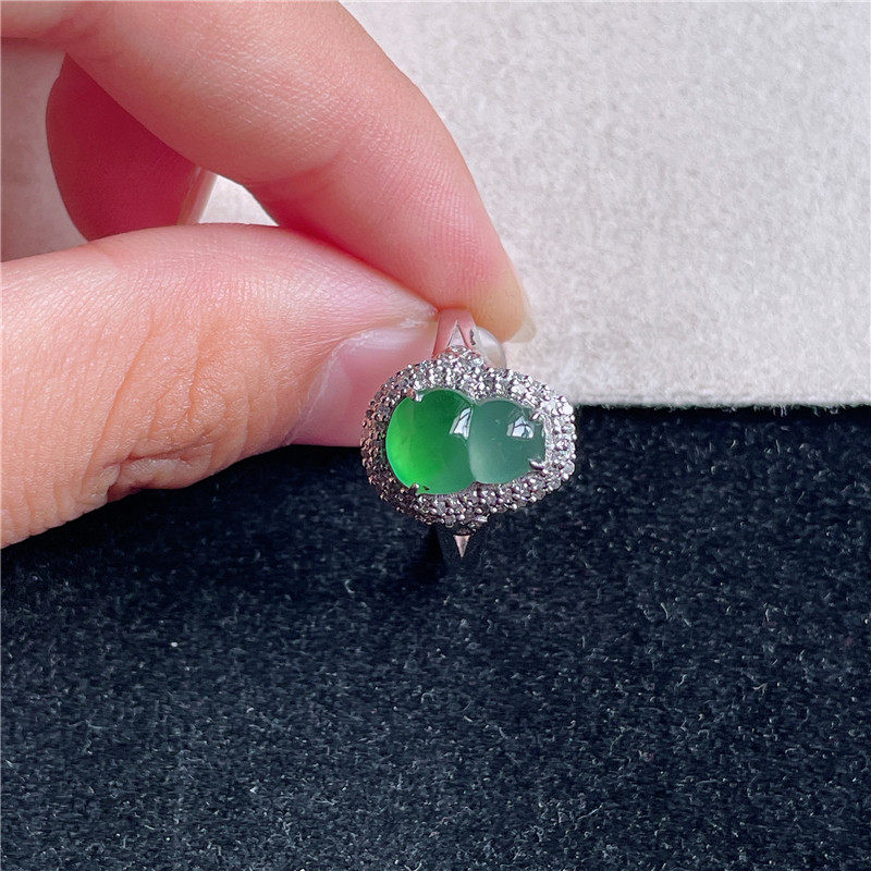 New product in September Hongyu Jadeite 18k gold inlaid ice seed ice sun green fortune gourd exquisite ring A510916