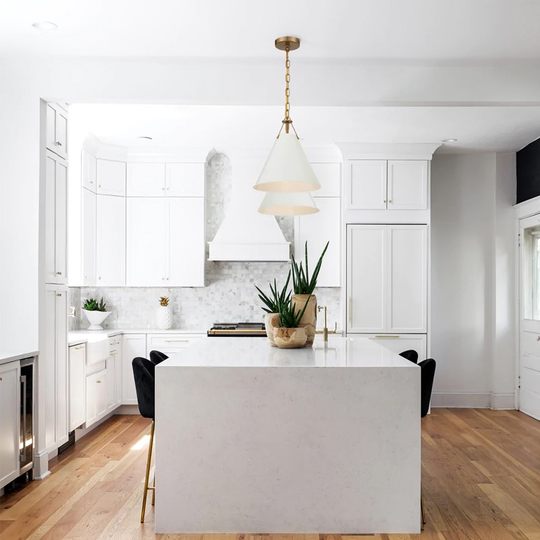 Lámpara de araña americana de un solo cabezal con barra simple