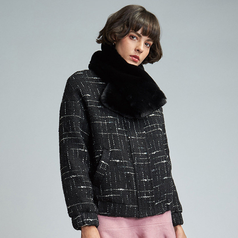 艾格冬季女装时尚百搭宽松短款格子 艾格银座短外套