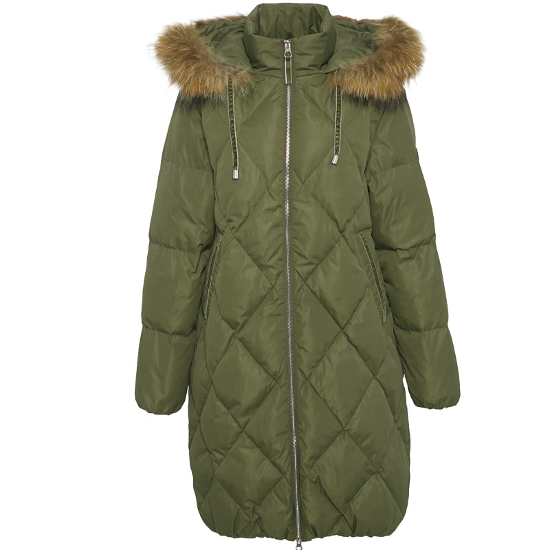  艾格银座羽绒服