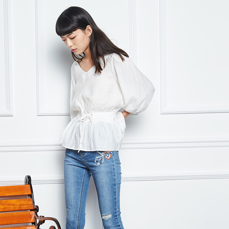 艾格纯色宽松收腰v领z161衬衫 艾格银座衬衫