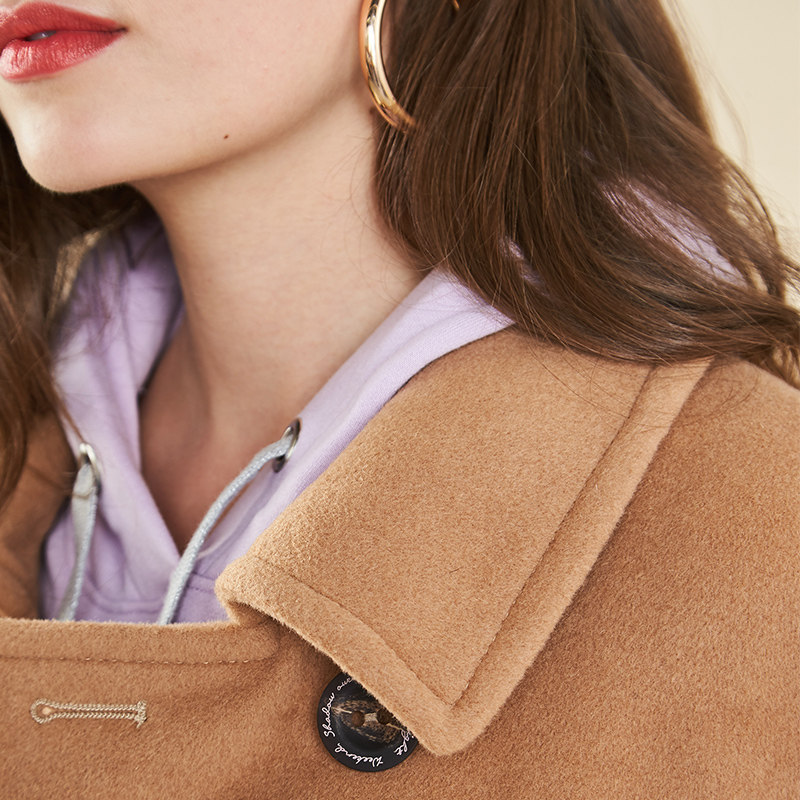  艾格银座毛呢外套