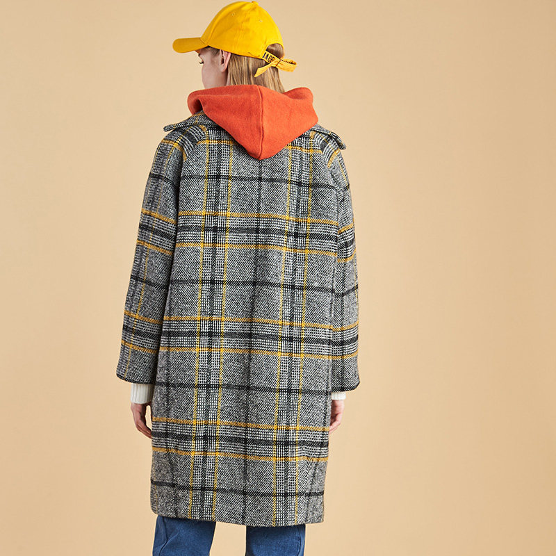  艾格银座毛呢外套