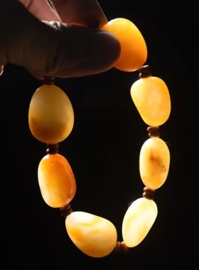 黄沁皮白玉籽料原石手链